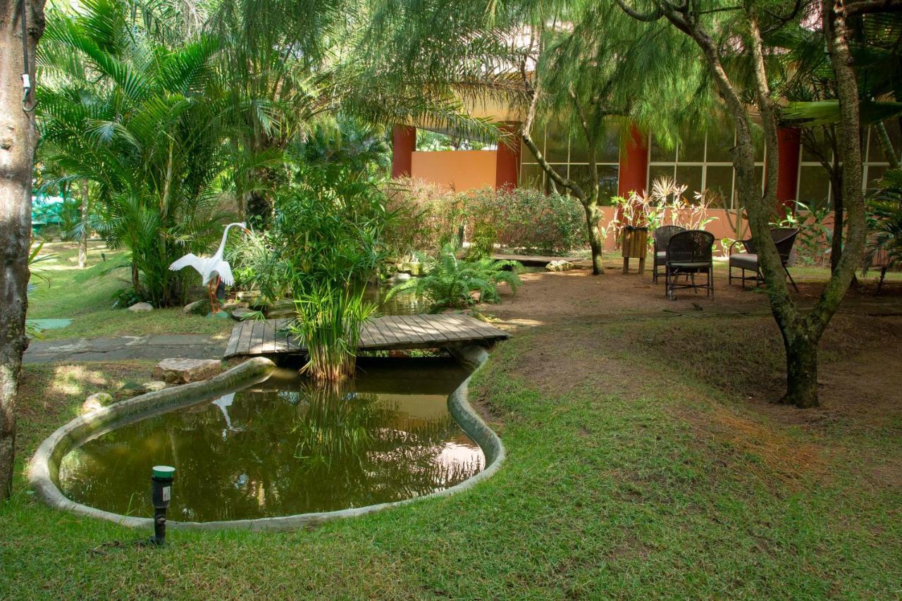 Resort Costa Dos Coqueiros Imbassaí Exterior foto